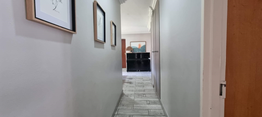 3 Bedroom Property for Sale in Pentagon Park Free State